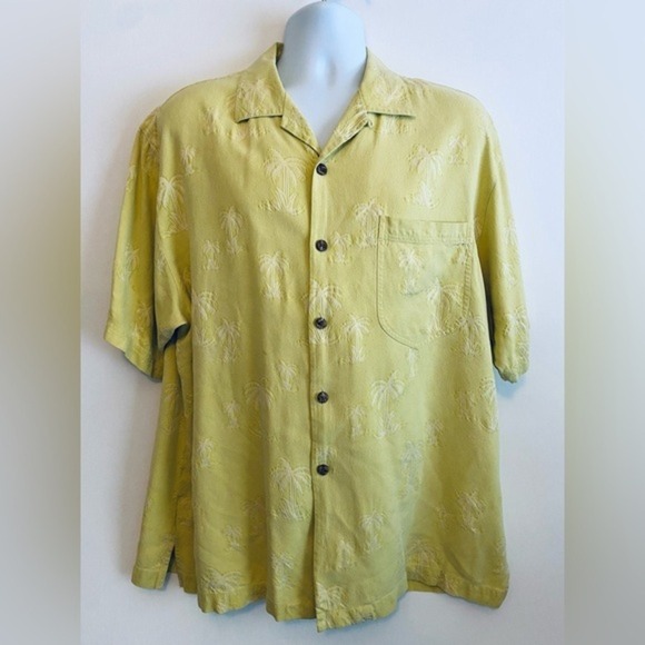 Tommy Bahama Other - Vintage Tommy Bahama 100% Silk Hawaiian Shirt Tropical Vacation Cruise Palm Tree